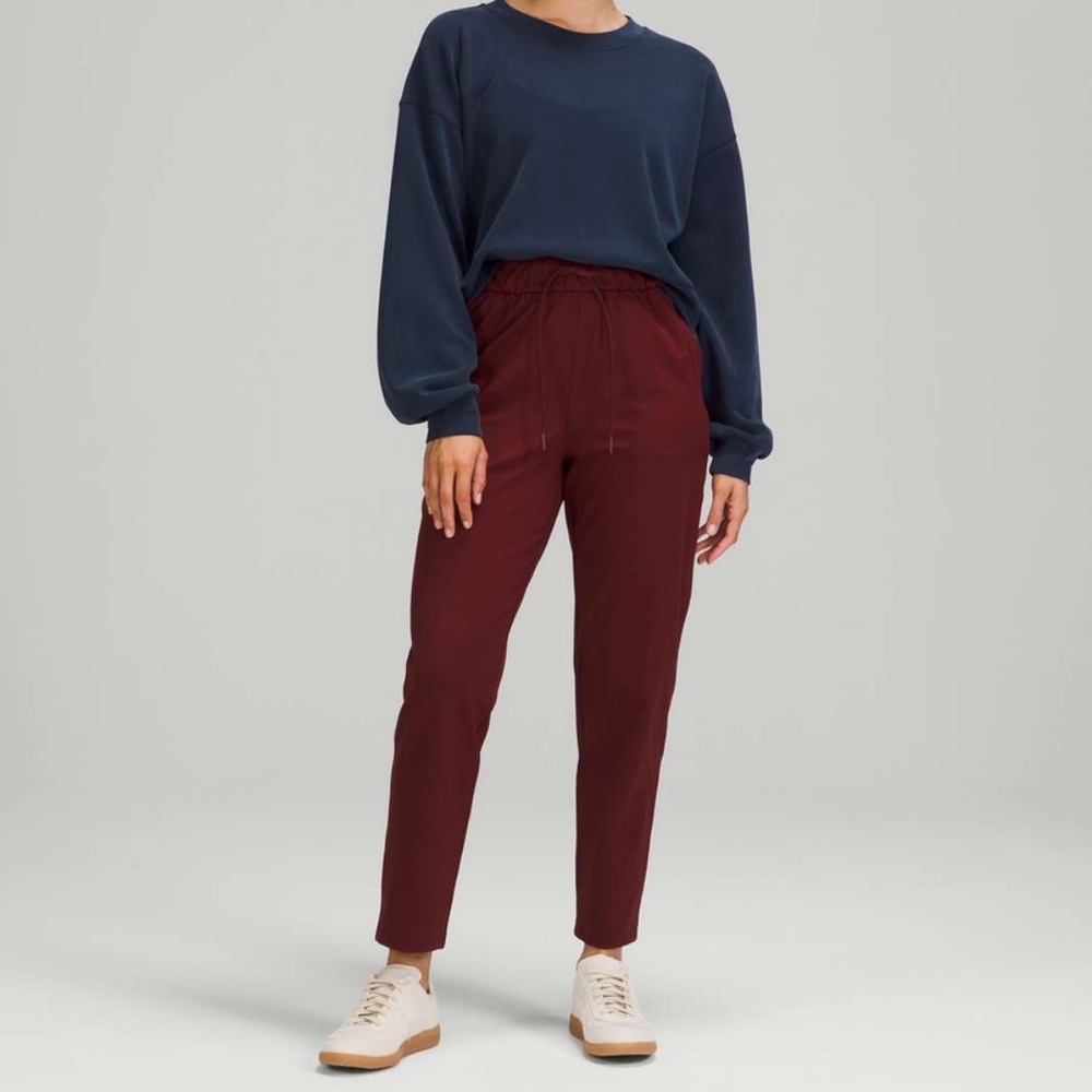 Lululemon Stretch High Rise 7/8 Length Red Merlot Size 6
